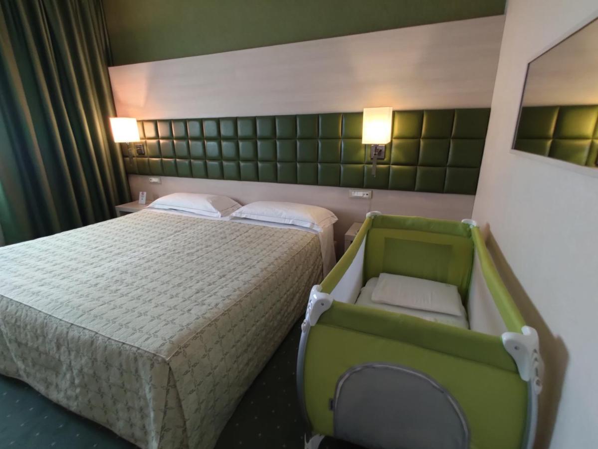 Guglielmotel Brembate Exteriör bild